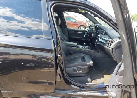 2017 BMW X5 Sdrive35I z USA, uszkodzony, nr VIN 5UXKR2C34H0X07497